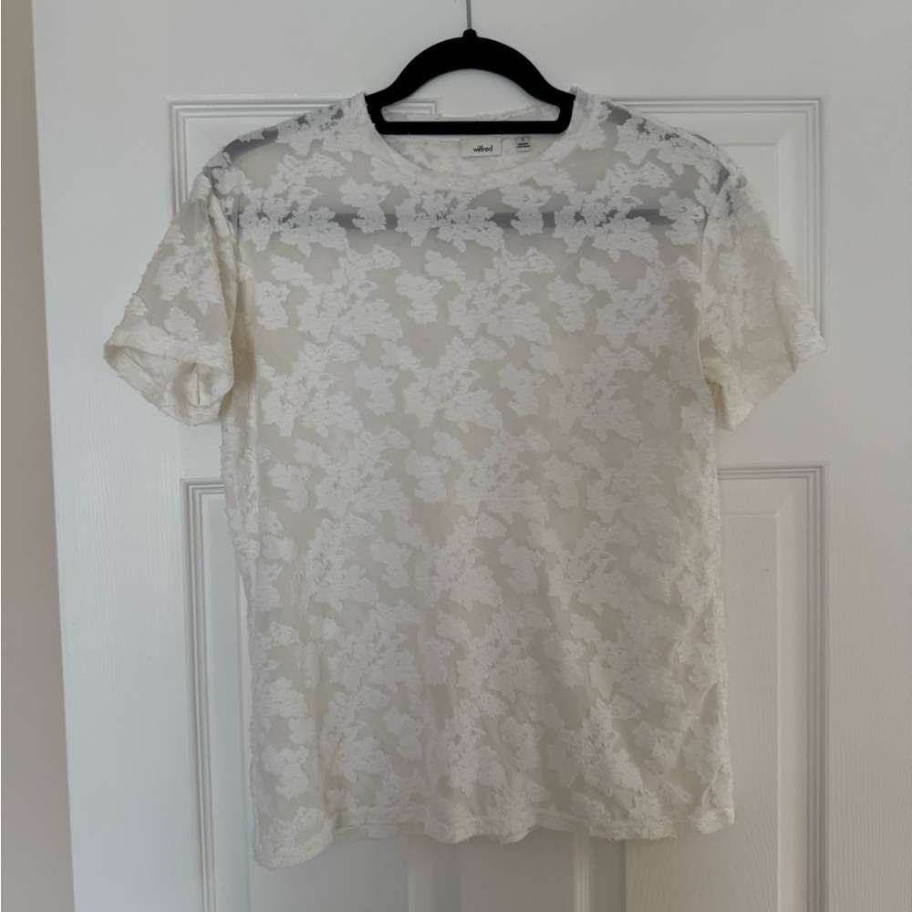 Aritzia White Lace Short Sleeve Top - Small